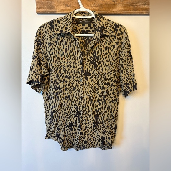 Zara Black and Tan Button Down Shirt with Leopard Print - Picture 3 of 9